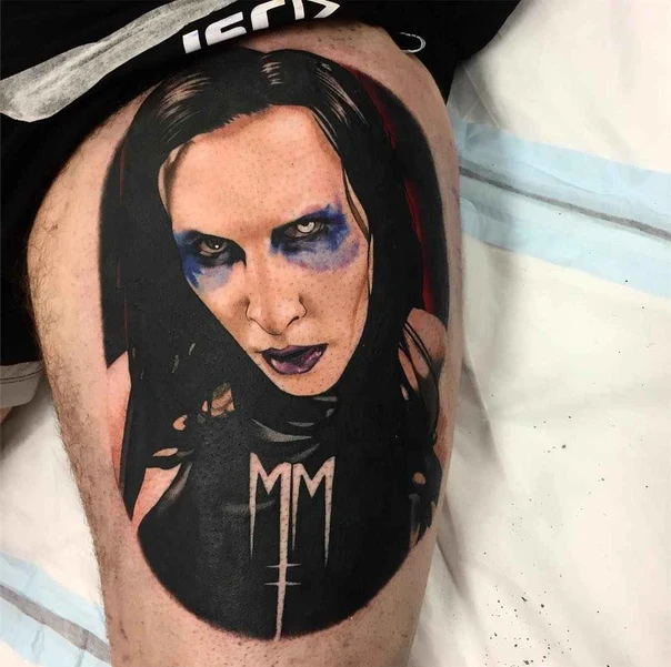 Portrait Portrait tattoo on Thigh