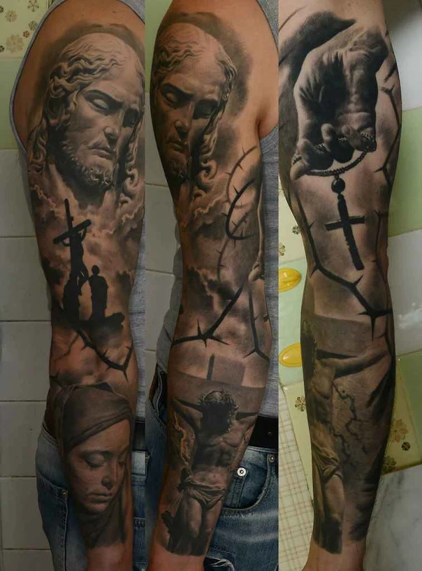 Реализм Religious, Cross tattoo на Полный рукав