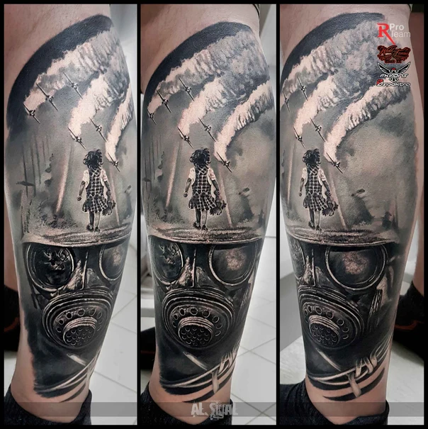 Чёрно-серая Gas mask, Child tattoo на Икра