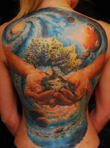 Реализм Tree, Hands tattoo на Спина (полная)