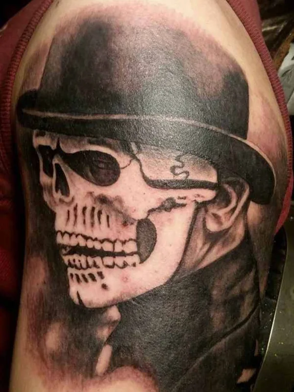 black and grey black and grey tatuaje en shoulder #17874 | Tatuador CRISTIAN ZINK