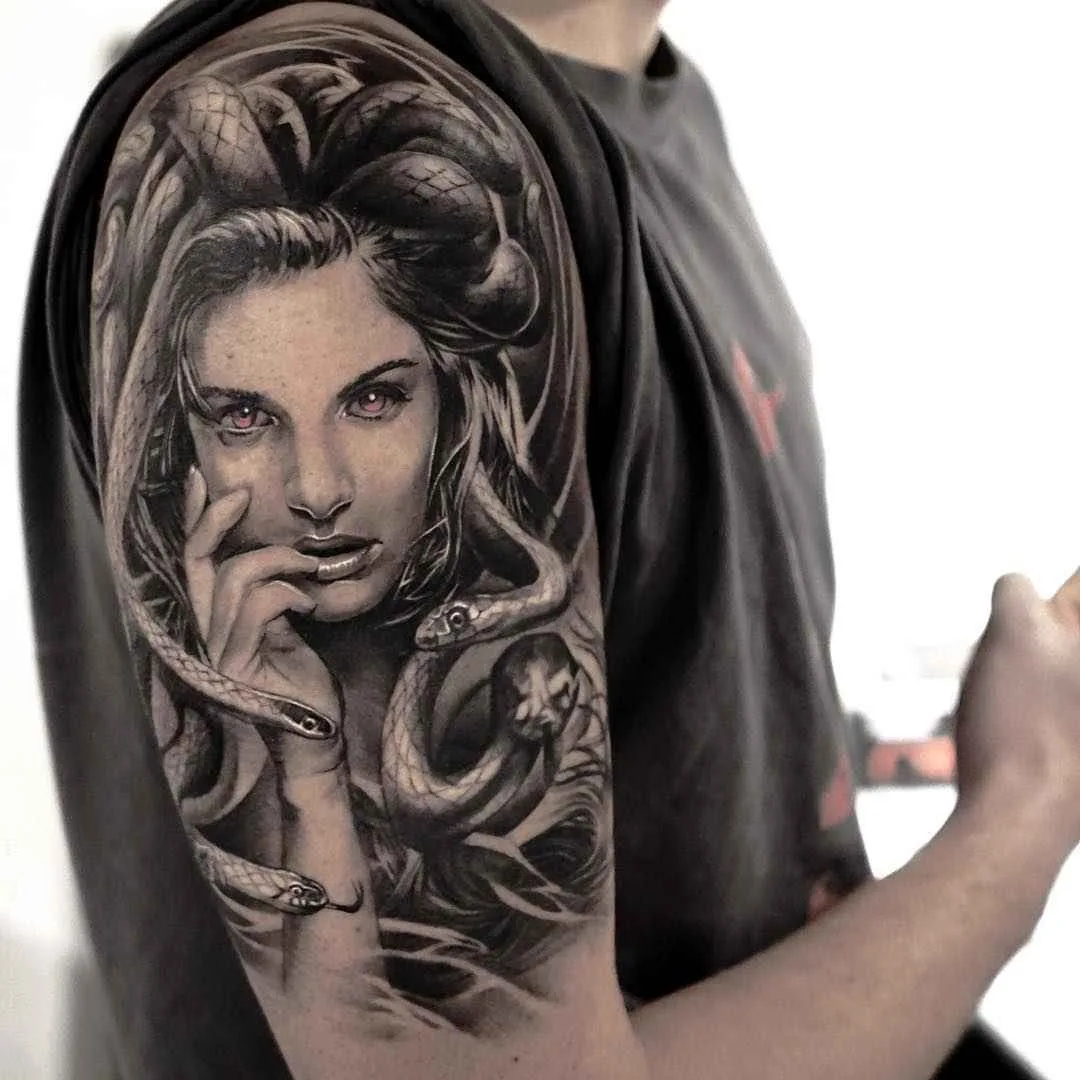 Tattoo artist Adrian Lindell black&grey portrait and abstract tattoo realism | Stockholm, Sweden