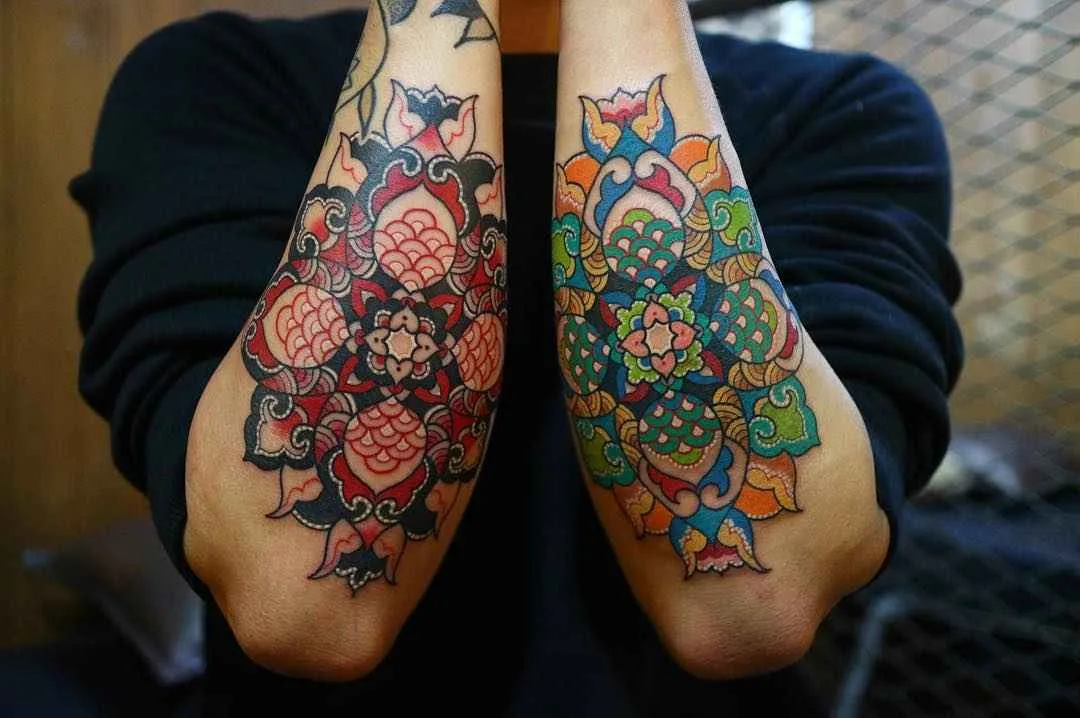 Artista del tatuaggio Pitta, tatuaggio tradizionale coreano, stile autore | Seoul, Corea del Sud