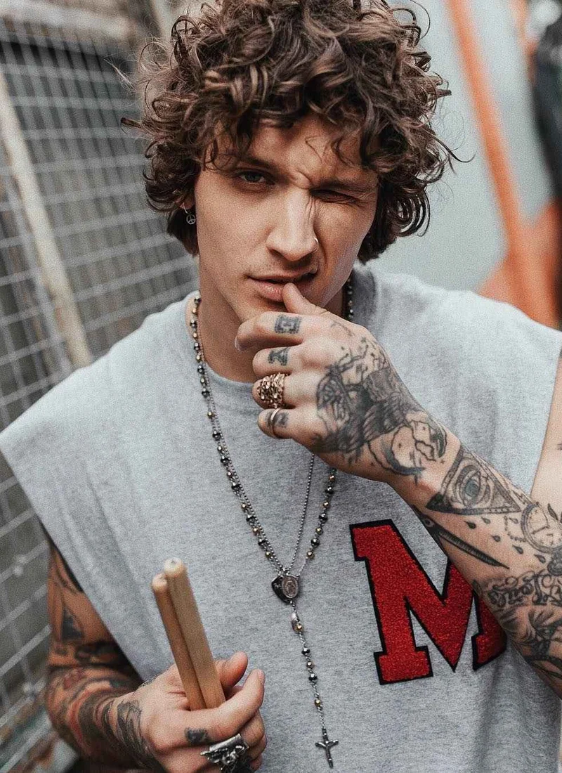 Leebo Freeman - DJ, modello tatuato
