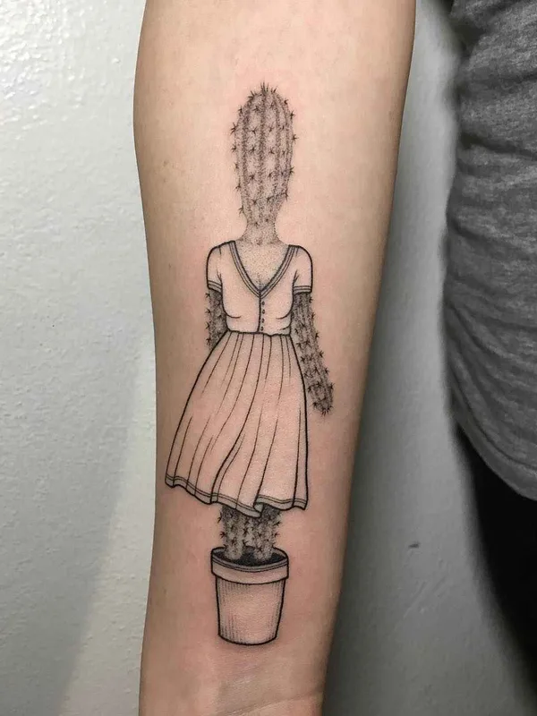 black linework Tatuagem em forearm #17237 | Tatuador Anna Neudecker