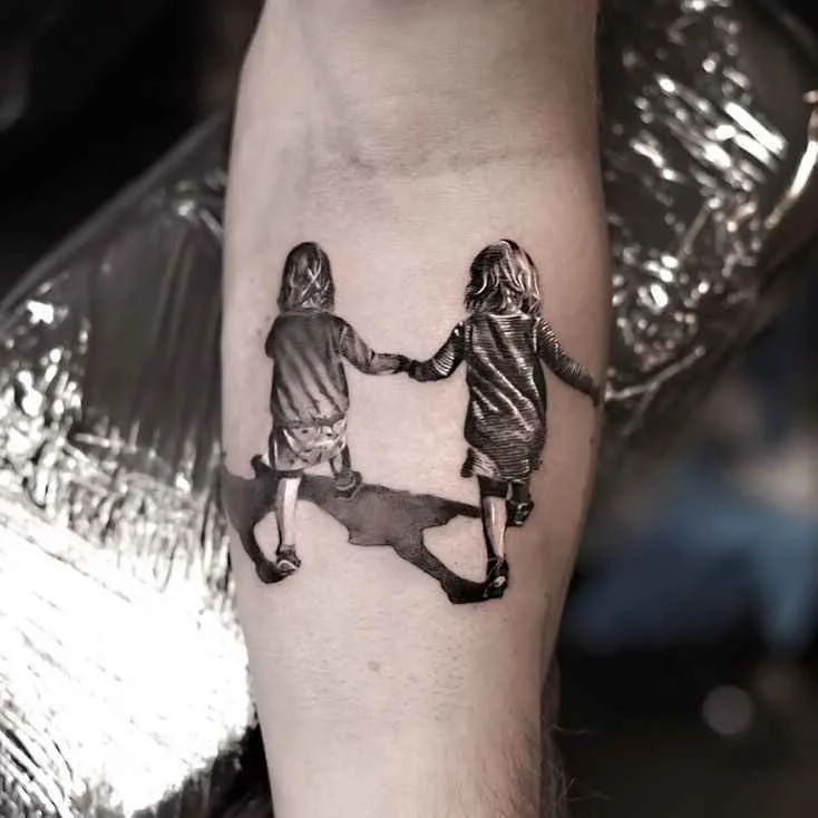 Tattoo artist Adrian Lindell black&grey portrait and abstract tattoo realism | Stockholm, Sweden