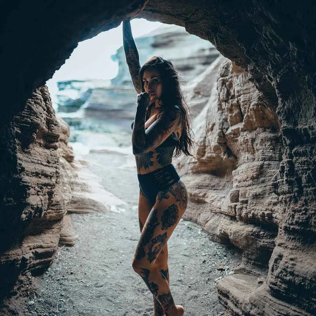 Татуированная модель и тату мастер Michelle Maron , альтернативная фото модель, татуированная девушка | Швеция