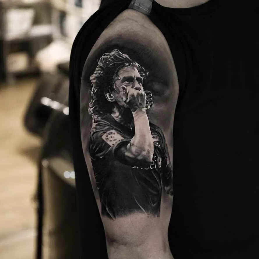 Tattoo artist Adrian Lindell black&grey portrait and abstract tattoo realism | Stockholm, Sweden