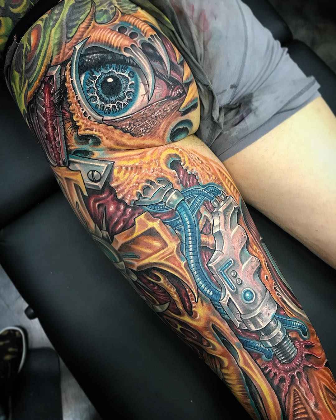 Roman Abrego  Fusion Tattoo Ink