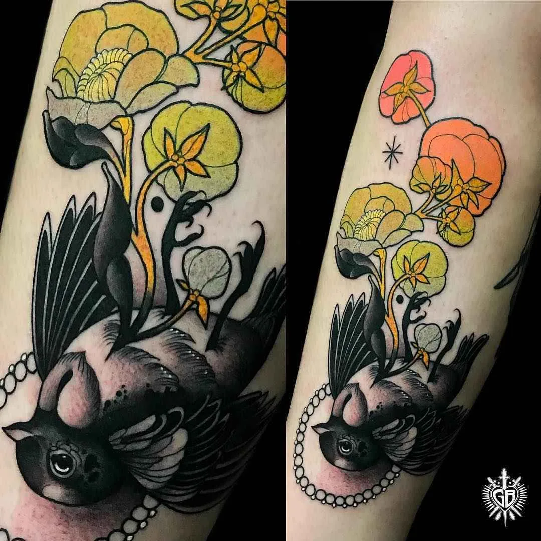 Tattoo artista Giulia Bongiovanni cria tattoo colorido neo tradicional | Roma, Itália