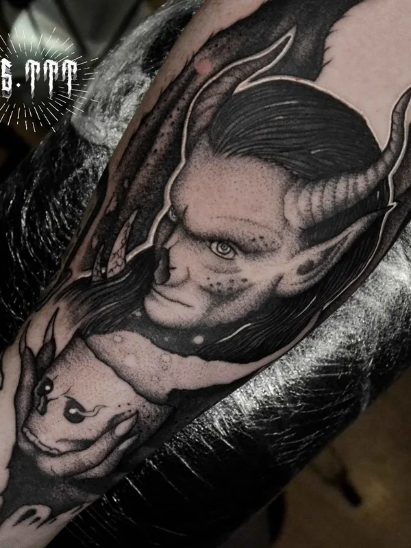 black blackwork Tatuagem em forearm #17860 | Tatuador Клим Шахнин