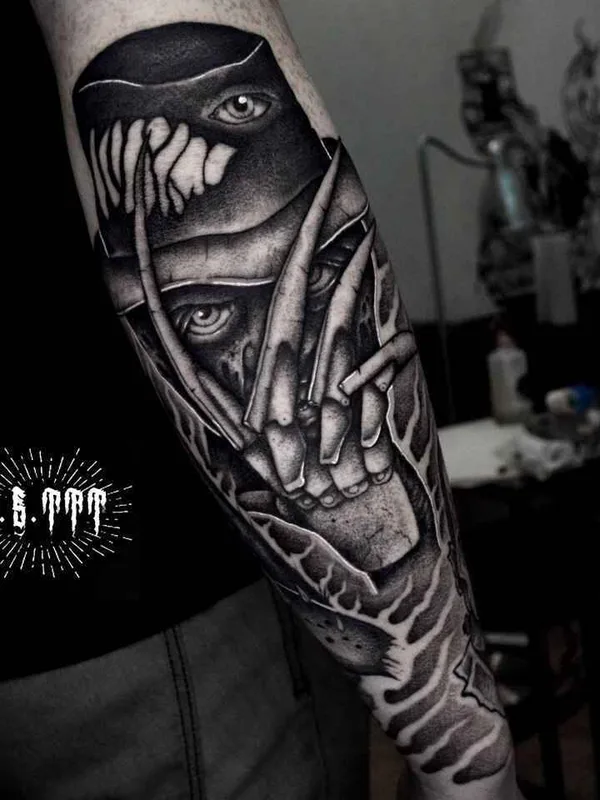 black and grey black and grey Tatuagem em forearm #17863 | Tatuador Клим Шахнин
