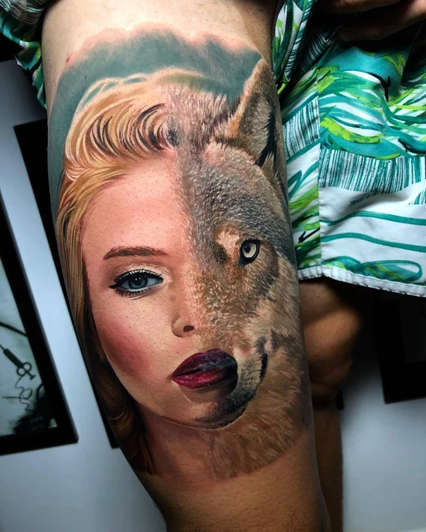 Realism Wolf, Portrait tattoo on Thigh