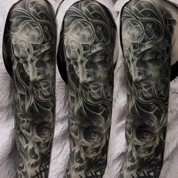 Чёрно-серая Face, Abstract tattoo на Полный рукав