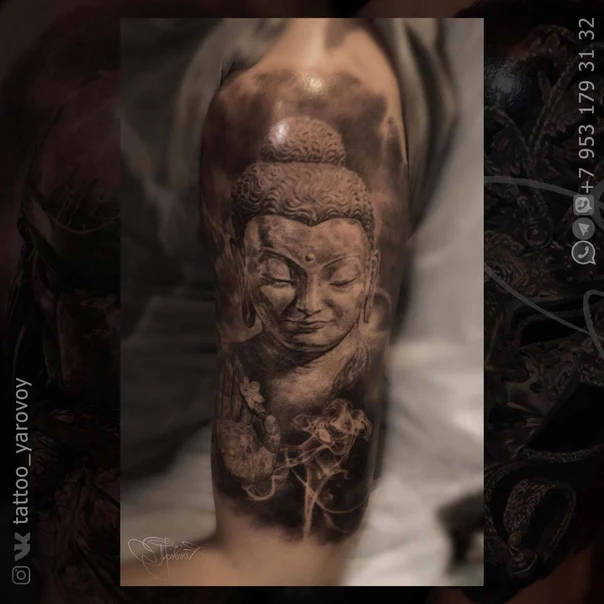Реализм Buddha tattoo на Плечо