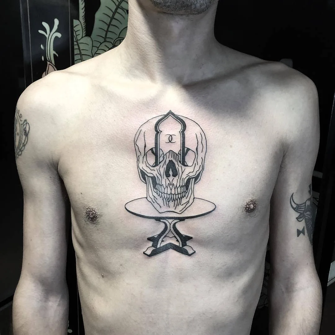 Tattoo artist Jose Mendonza, black author's old school traditional tattoo | Portugal
