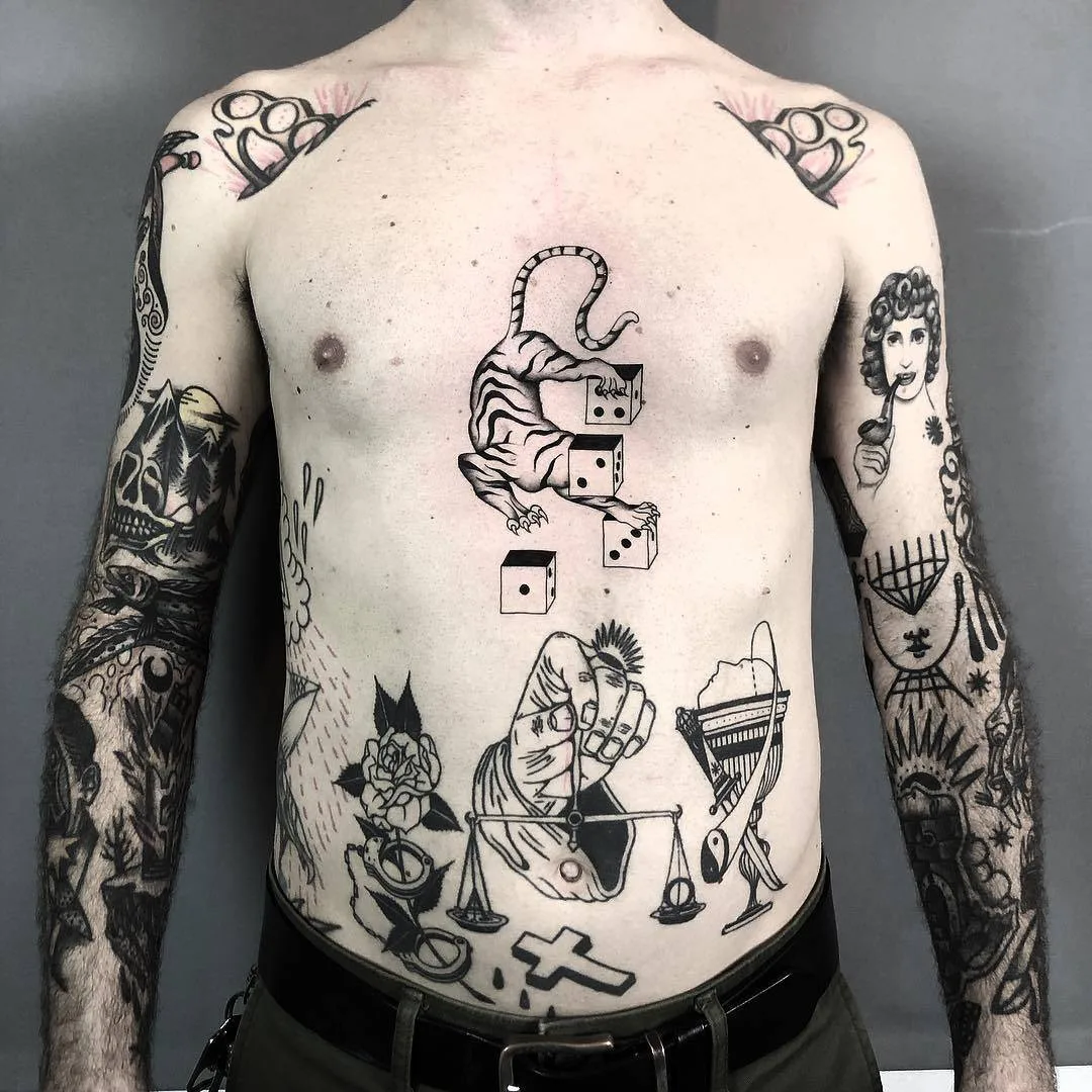 Tattoo artist Jose Mendonza, black author's old school traditional tattoo | Portugal