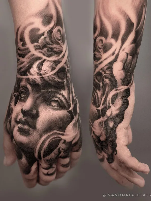 black and grey realism татуировка на hand #29107 | Тату мастер Ivano Natale