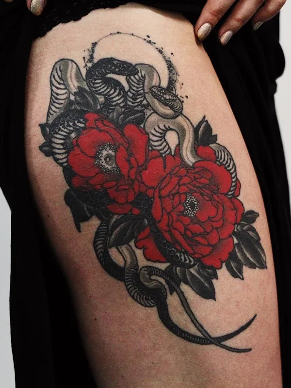 female color neo traditional tattoo on thigh #29151 | Tattoo Artist Yuuz