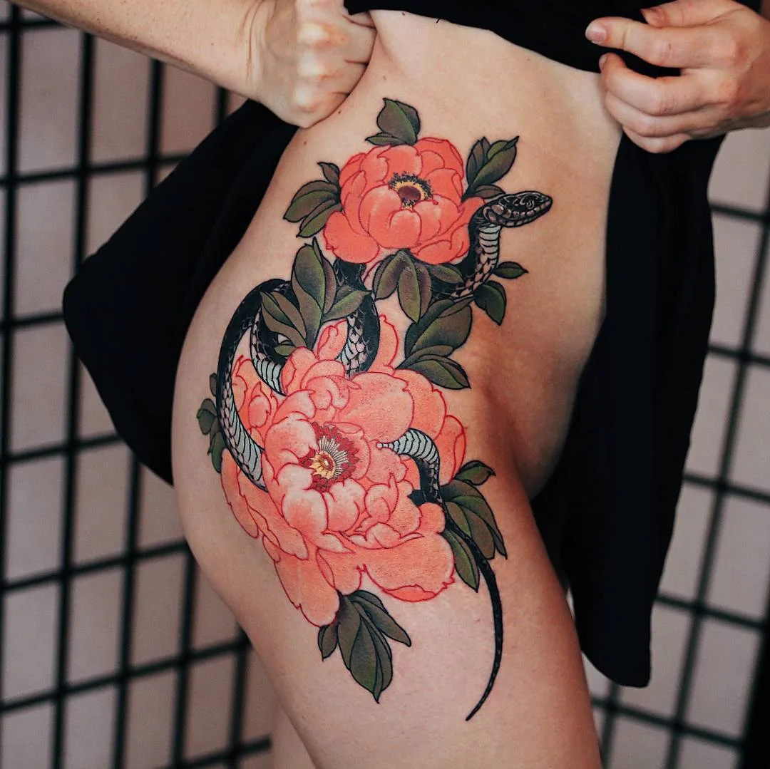 Tattoo artist Yuuz - color floral oriental tattoo. Guest of the 10th International Moscow Tattoo Convention | Korea, Seoul