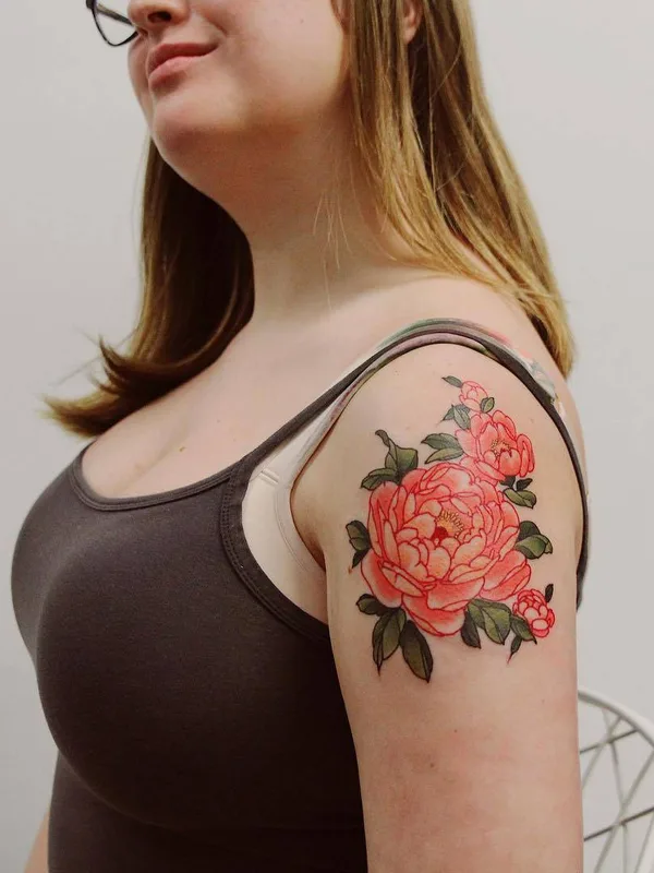 female color botanic tattoo on shoulder #29149 | Tattoo Artist Yuuz