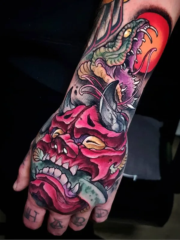color japanese Tatuagem em hand #29186 | Tatuador Toni Angar