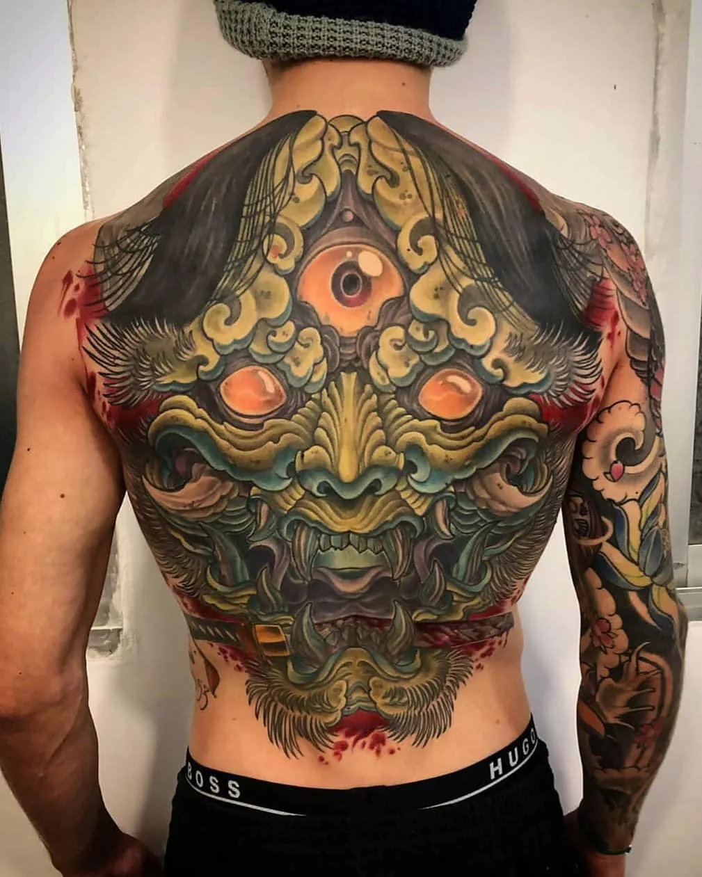 Tattoo artist Toni Angar, bright color crazy new school tattoo | Spain