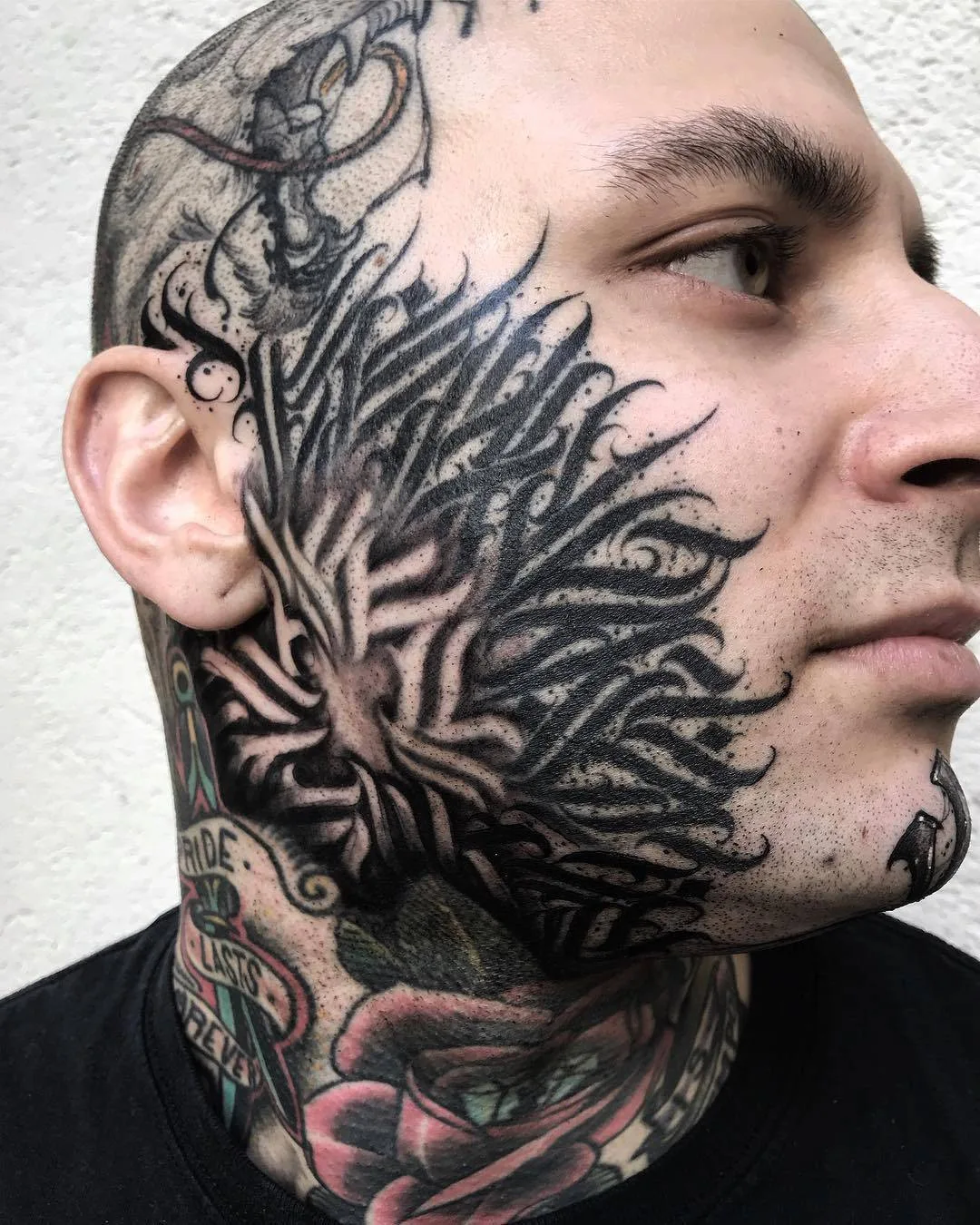 Tattoo artist Felix Seele, authors style blackwork lettering tattoo | Berlin, Germany