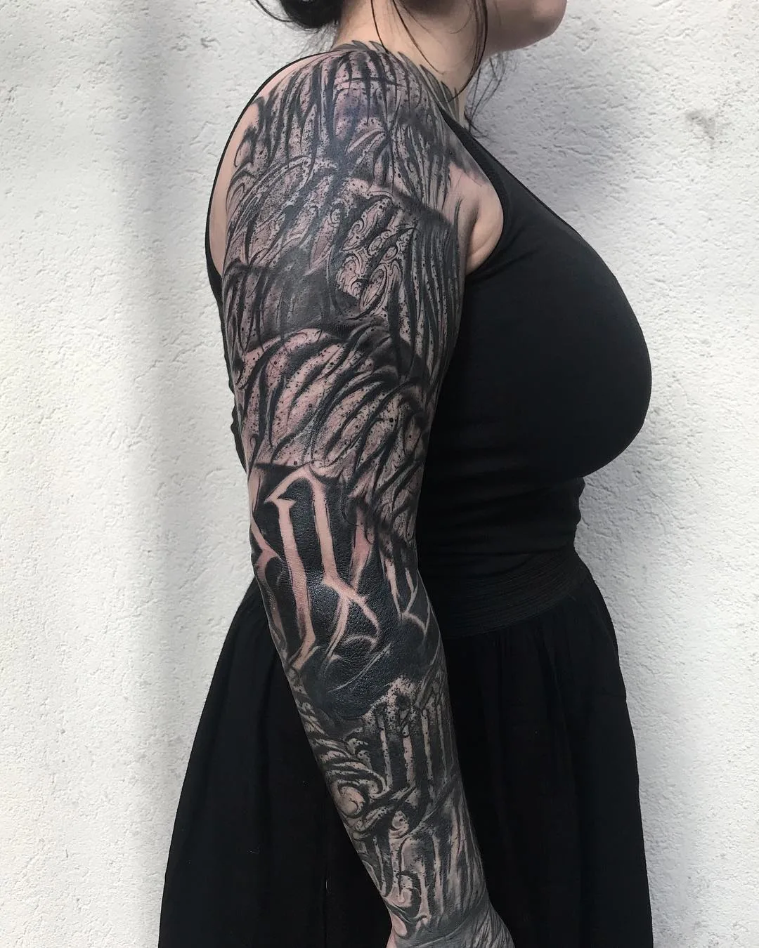 Tattoo artist Felix Seele, authors style blackwork lettering tattoo | Berlin, Germany