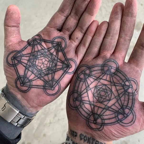 Geometric Geometric, Mandala tattoo on Palm