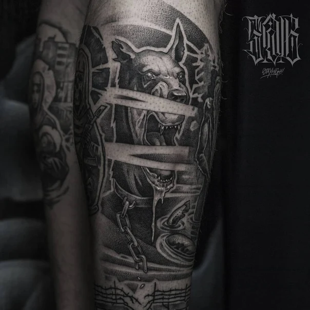 Блэкворк Dog, Chain tattoo на Предплечье