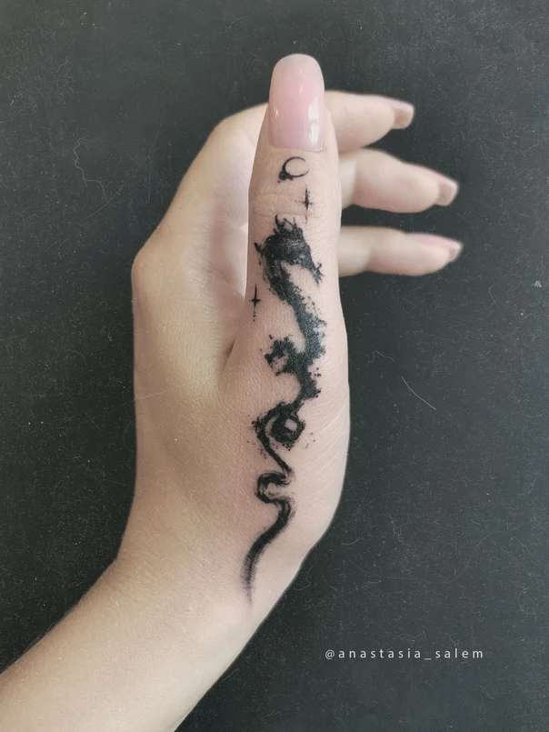 Sketch Dragon, Stars tattoo on Finger