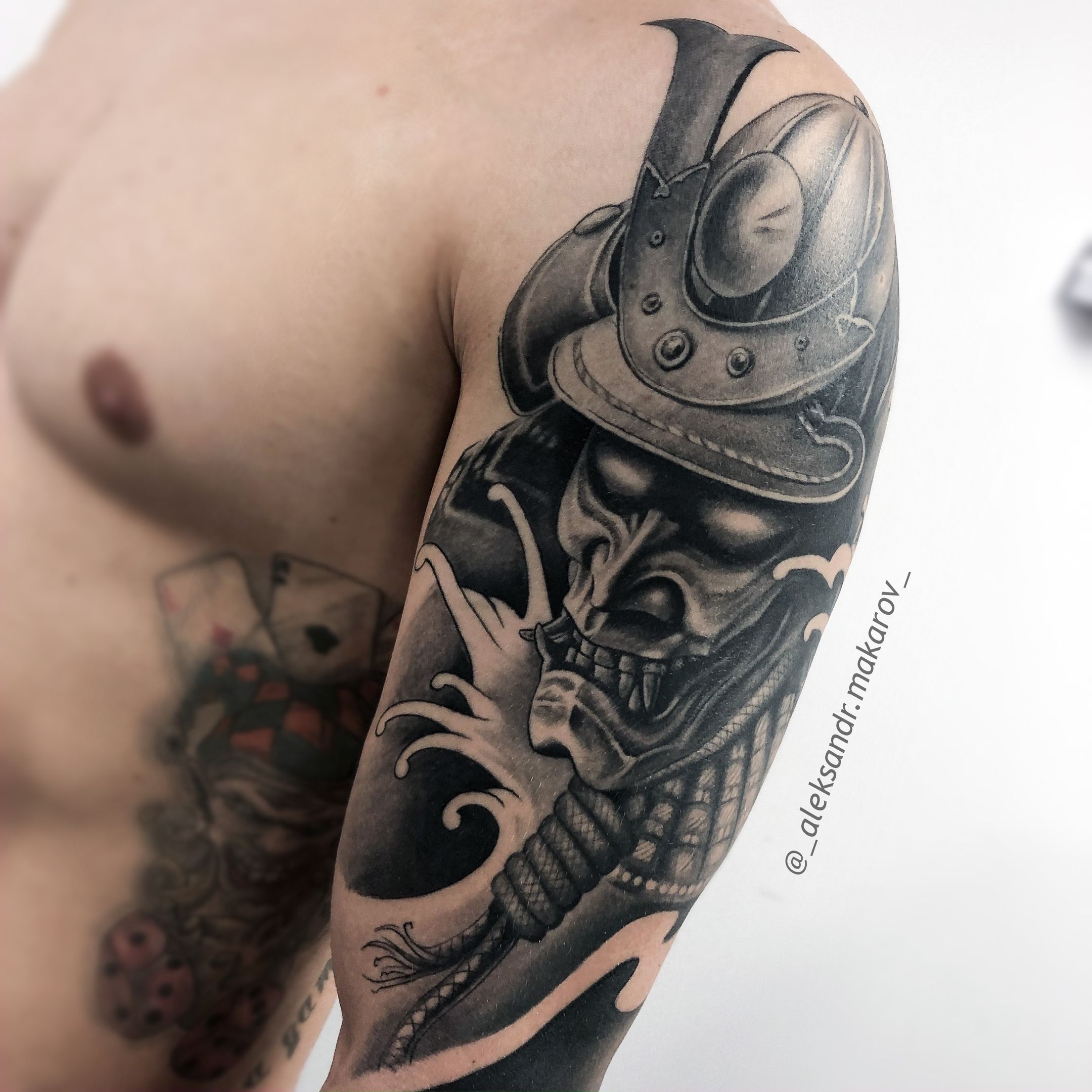 Tattoo artist Aleksandr Makarov Schweinfurt, Germany iNKPPL