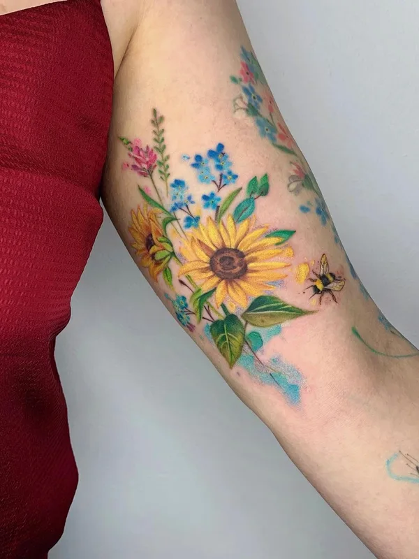 female color watercolor tattoo auf forearm #52910 | Tätowierer Kristina Borovkova