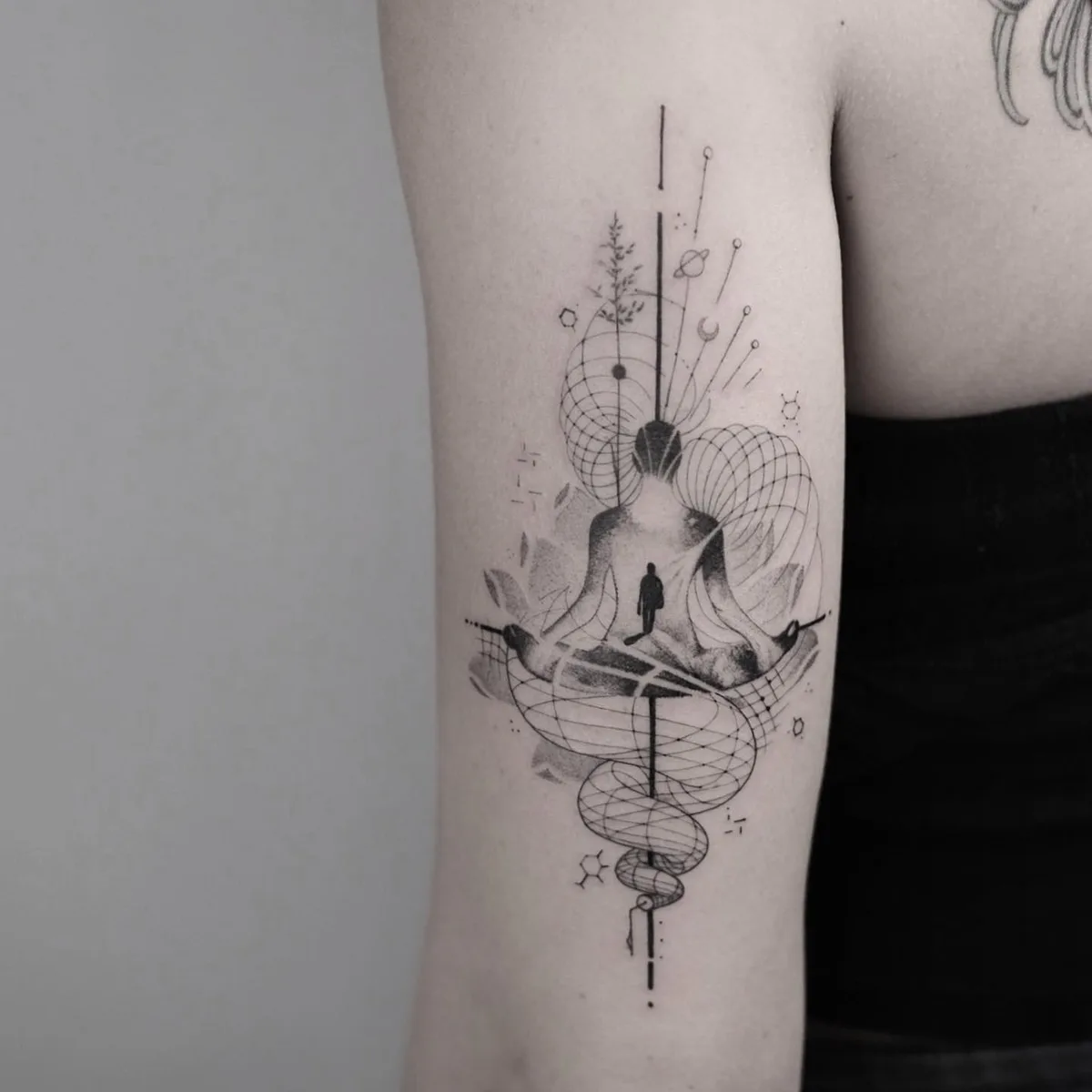 Cosmic and esoteric motifs in geometric tattoo by Misha Nechaev