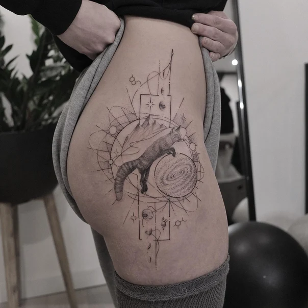 Geometric Fox, Geometric tattoo on Hip