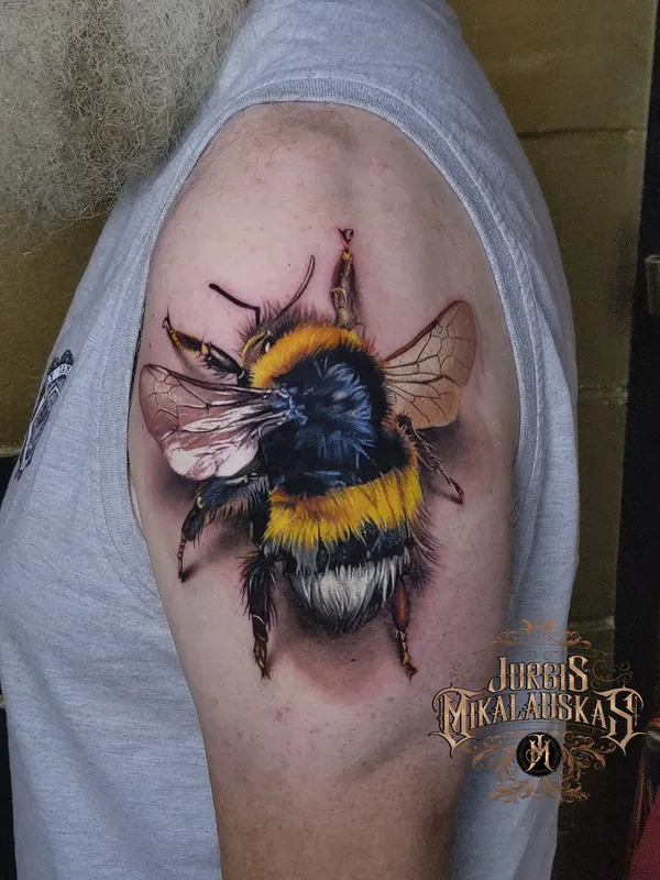 color realism татуировка на shoulder #64972 | Тату мастер Jurgis Mikalauskas 