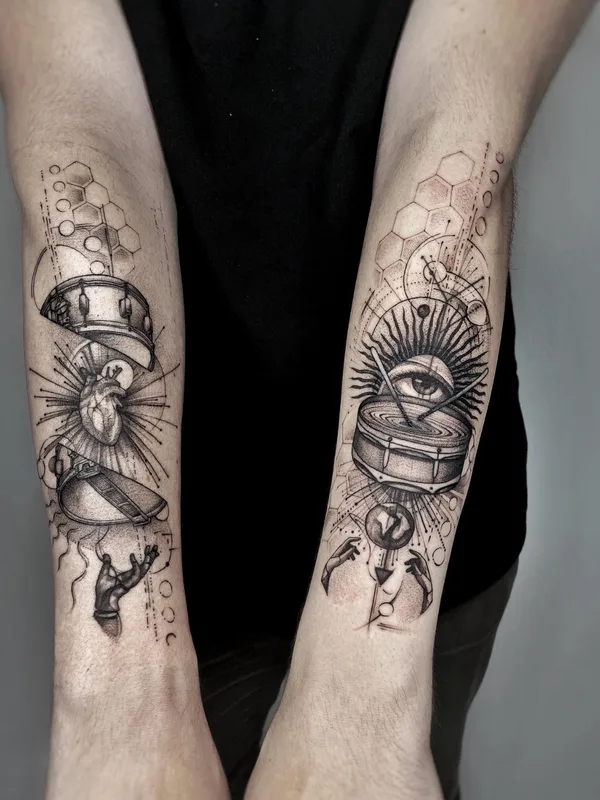 black and grey geometric татуировка на forearm #65200 | Тату мастер Эля Вечер