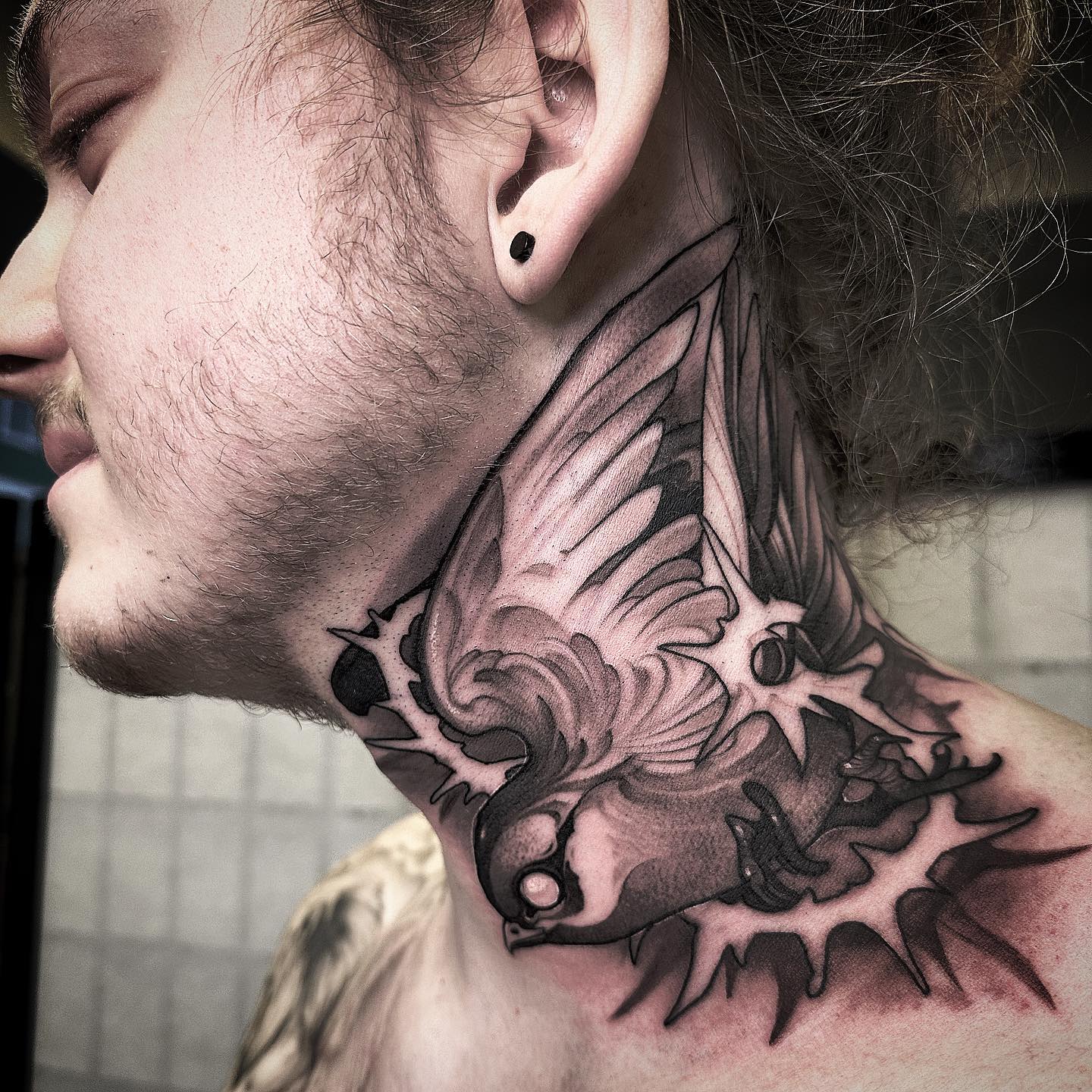 Neo-traditional tattoo by Kenni Poke