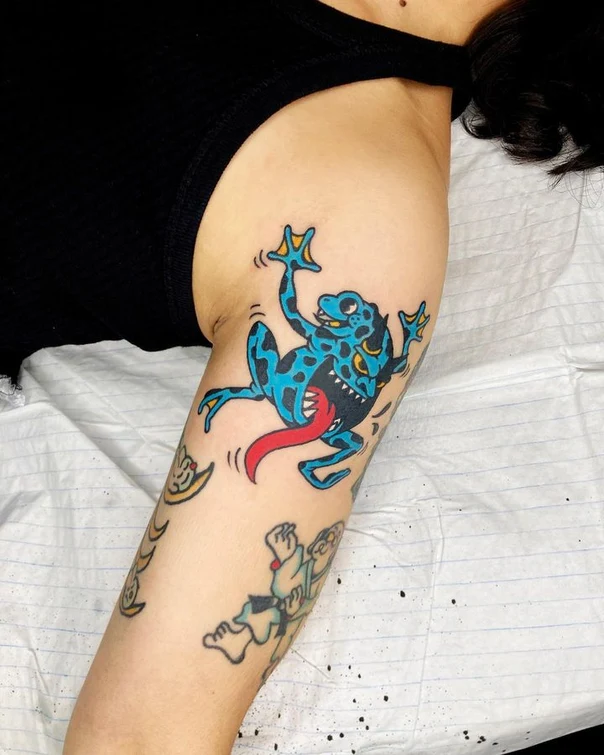 Old School Frog, Cartoon tattoo on Upper Arm
