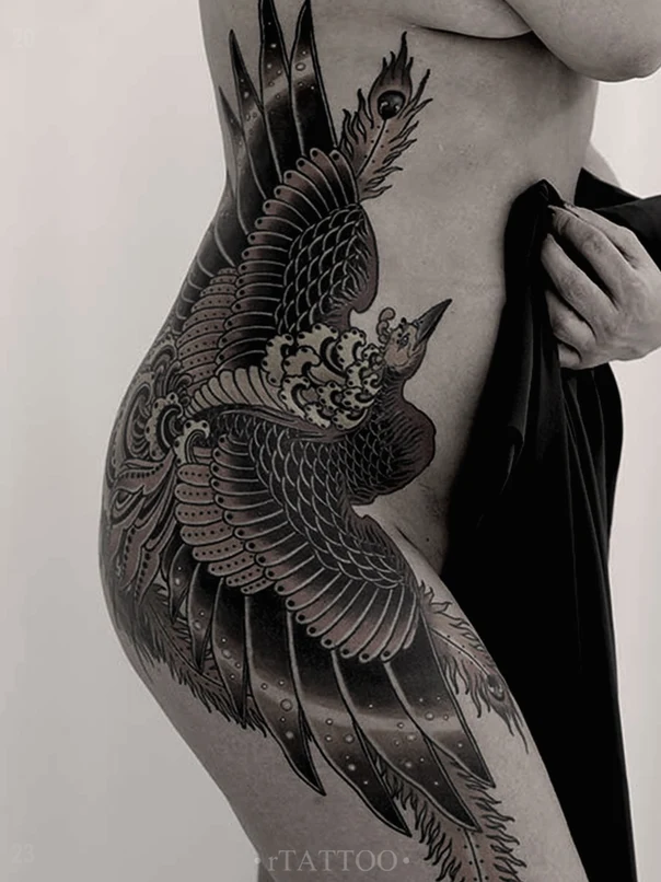 Японская Phoenix, Feathers tattoo на Бок