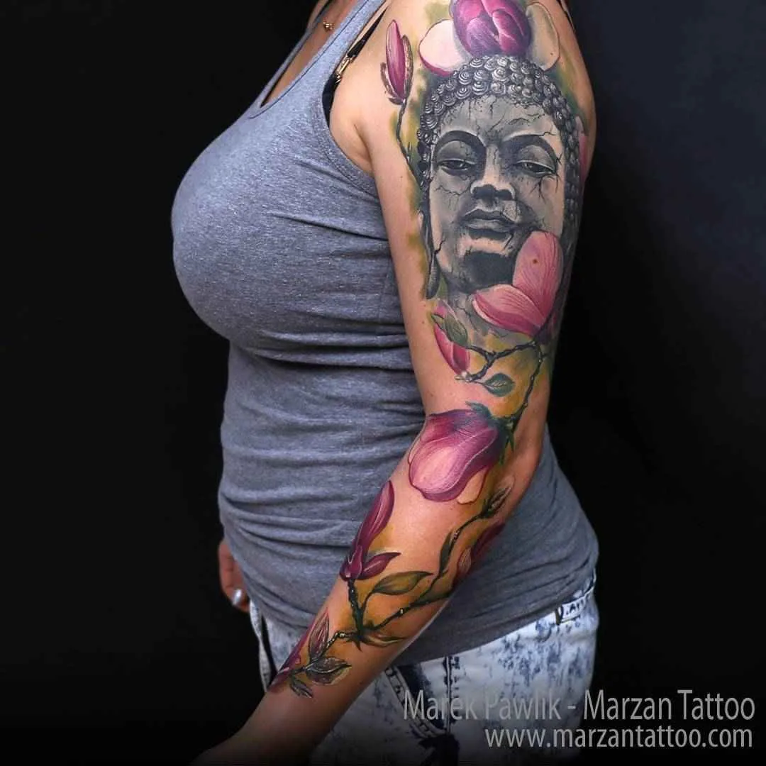 Tattoo artist Marek Marzan Pawlik color, realistic tattoo, bird, flower
