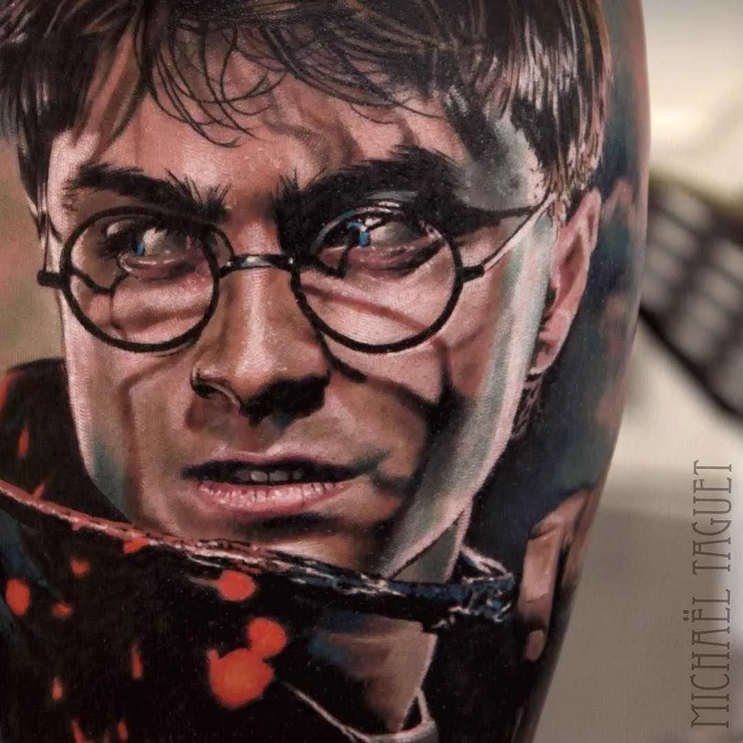 Tattoo artist Michael Taguet authors tattoos in color and black&grey realism | France