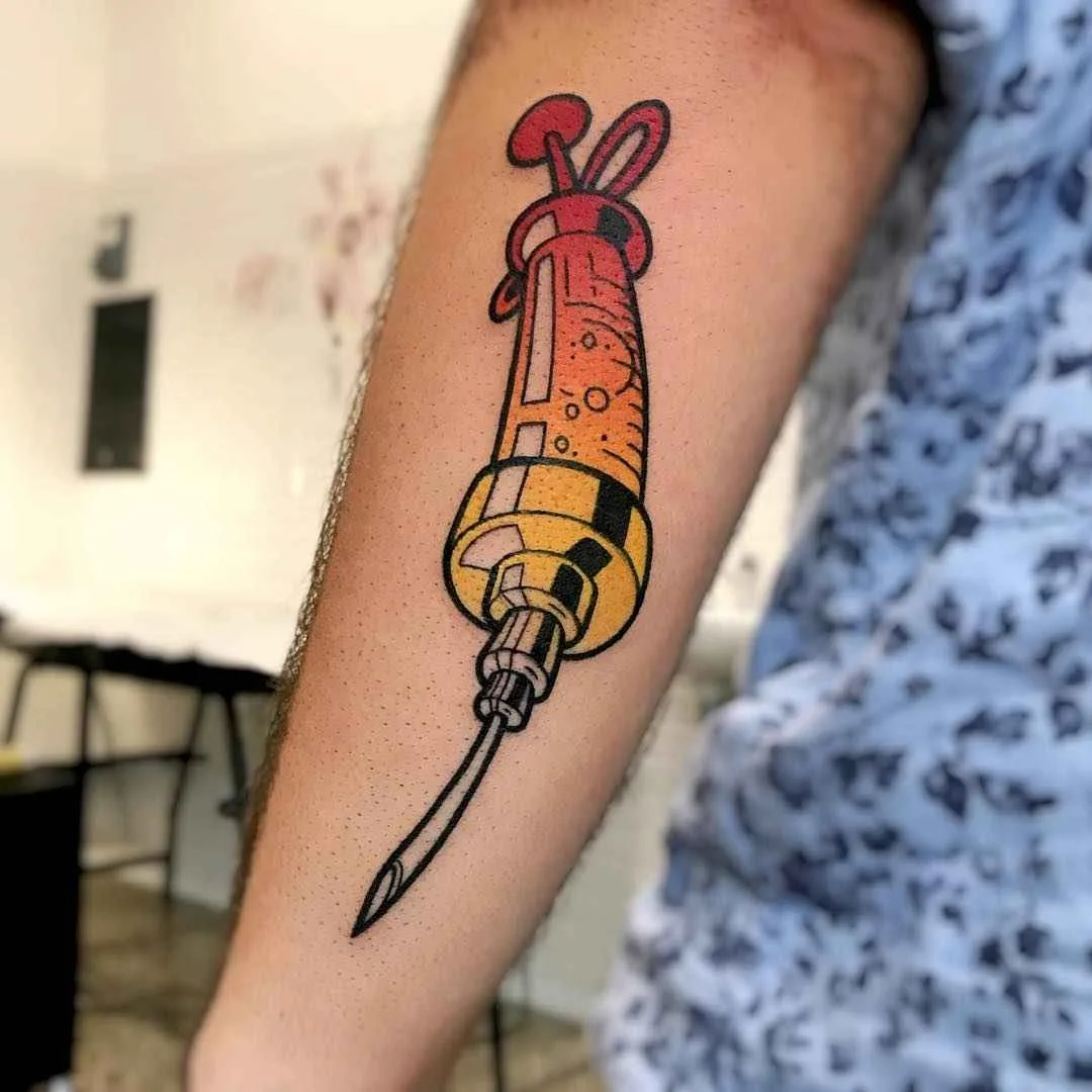 Tattoo artist Gennaro Varriale autore un nuovo tattoo a colori | Italia