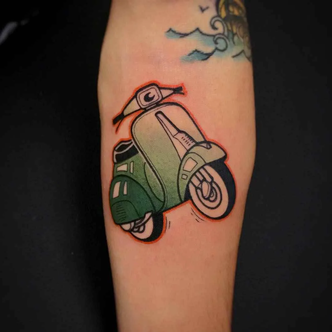 Tattoo artist Gennaro Varriale autore un nuovo tattoo a colori | Italia