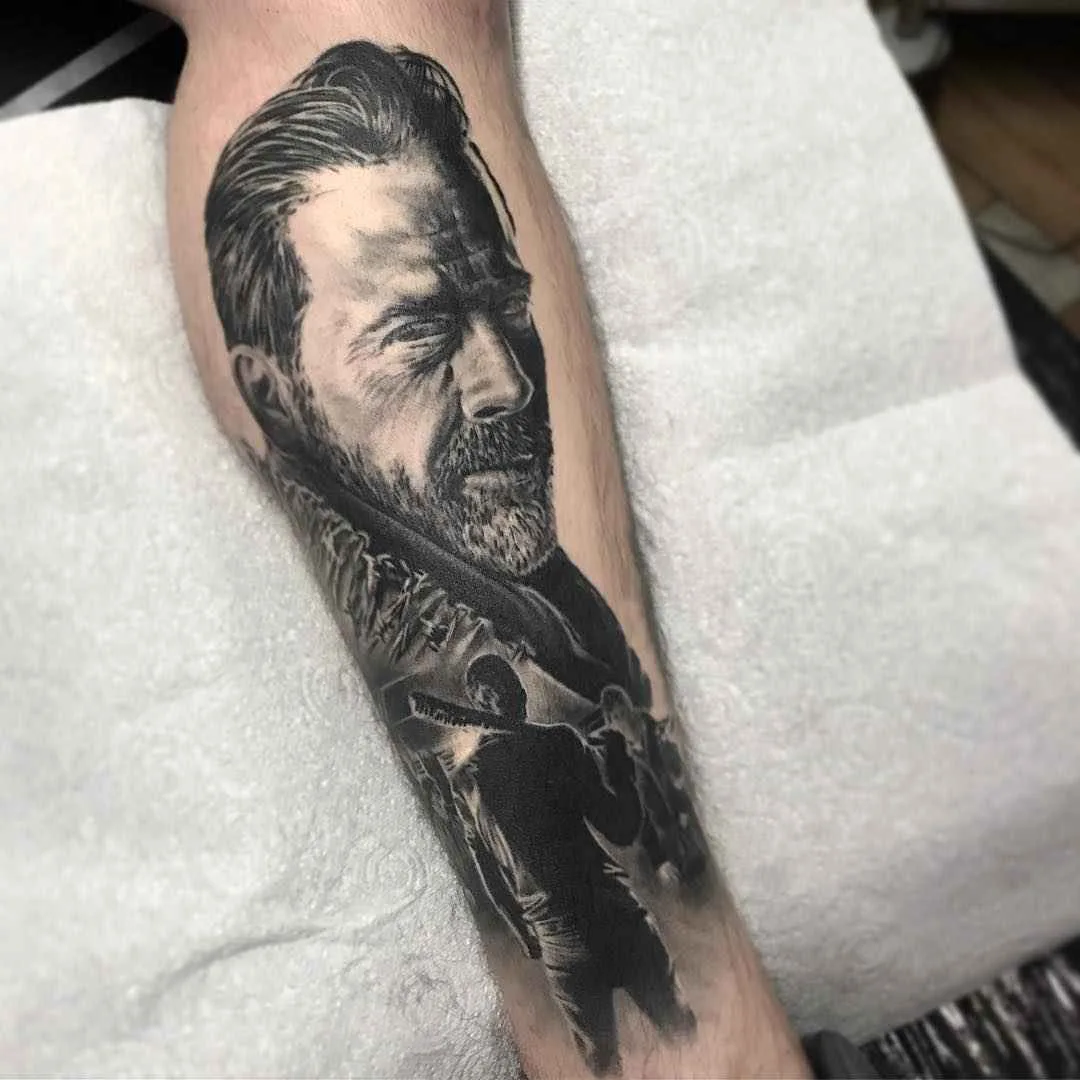 Tattoo artist Rob Richardson, black and grey realistic tattoo, blackwork, authors style | United Kingdom