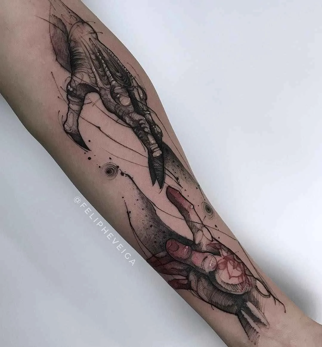 Tatuador Feliphe Veiga cria estilo tatuagem preta de esboço, blackwork | Brasil