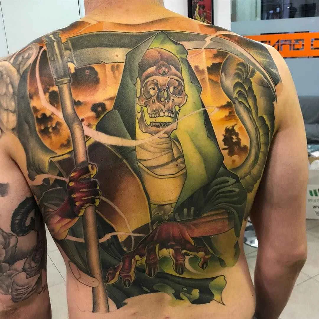 Tatuador Ben Banzai cria tatuagem de nova escola de cores | Espanha