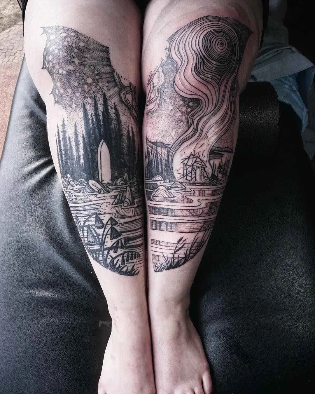 Tattoo artist Noel'le Longhaul (Loone) authors blackwork tattoo, witch, horror, etching, engraving | USA