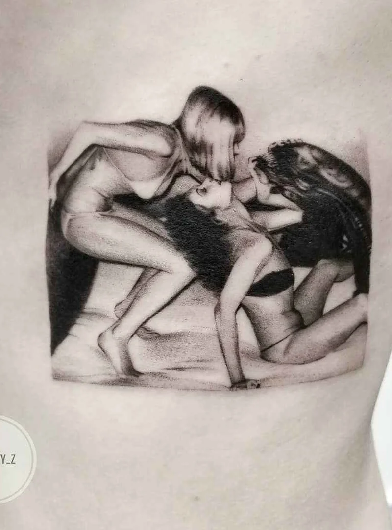 Artista de tatuagem Zlata Kolomoyskaya
